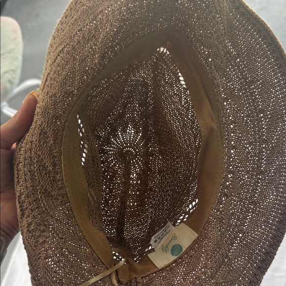 Beachly Brown Crochet Sun Hat - Picture 4 of 5